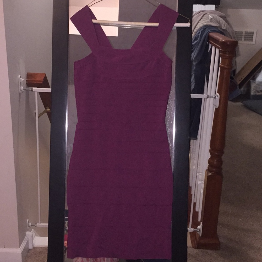 Burgundy stretchy dress